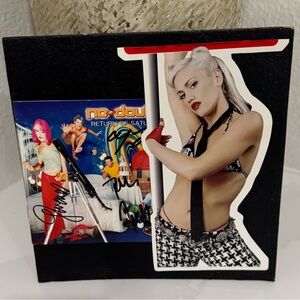 No Doubt Return of Saturn Autographed Song Book, Gwen Stefani and band members
